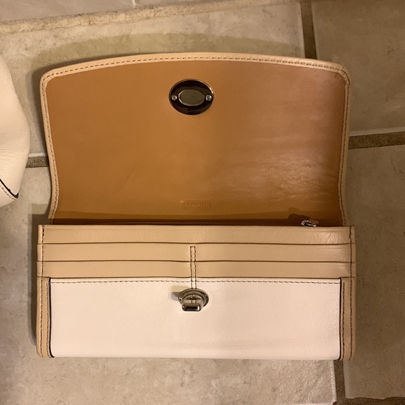 Coach Legacy Colorblock Leather Bag & wallet - Picture 10 of 16